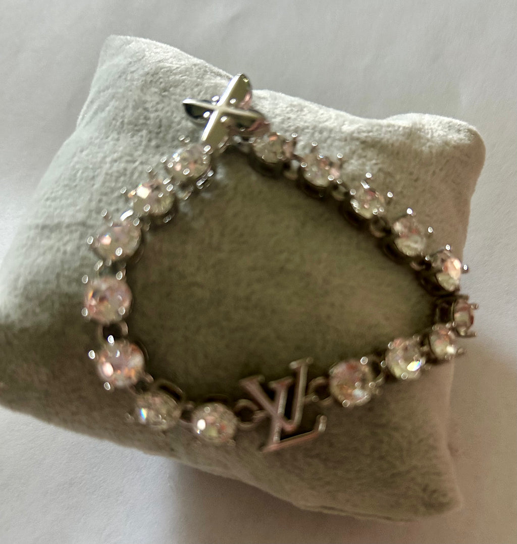 rhinestone/silver bracelet